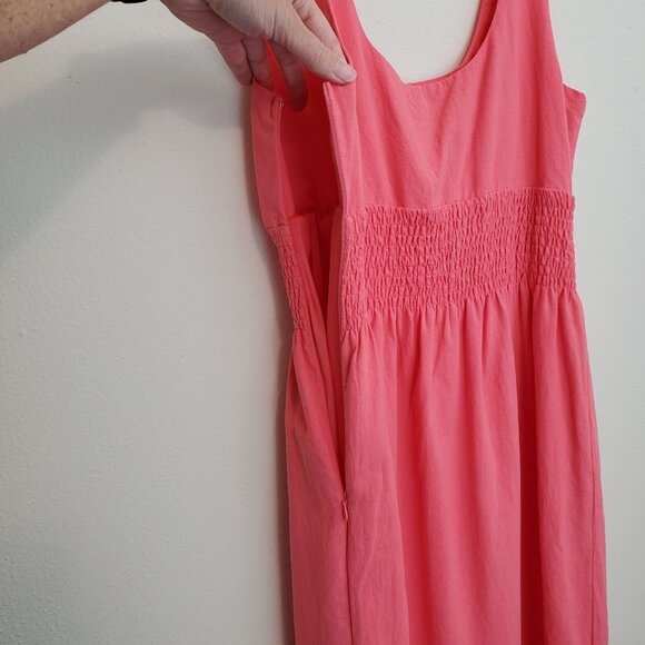 Tuckernuck Pomander Place Wimberly Midi dress in pink - Picture 2 of 13